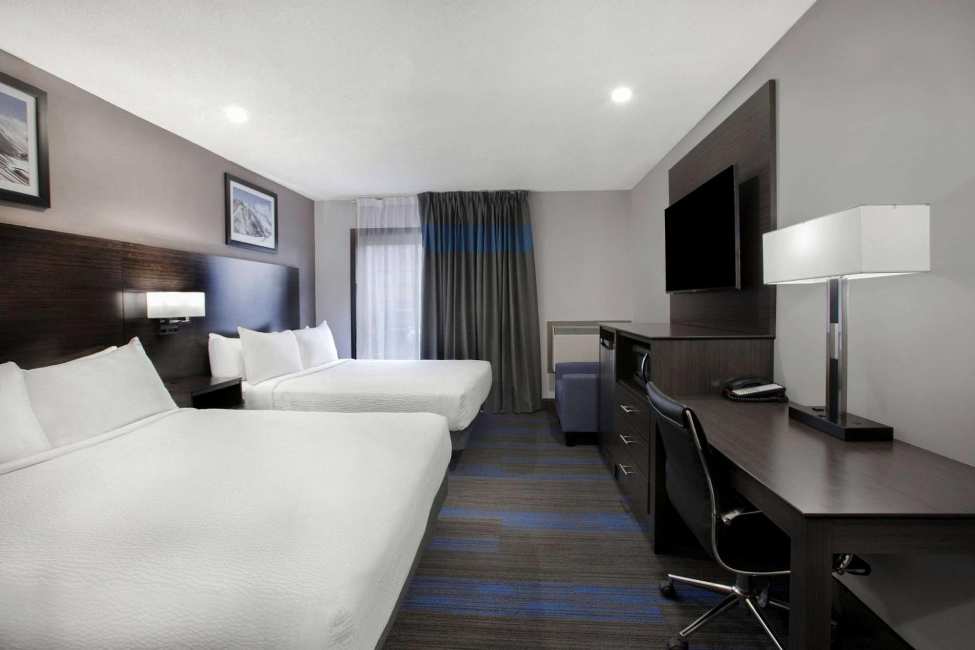 Days Inn By Wyndham แบร์รี ภายนอก รูปภาพ