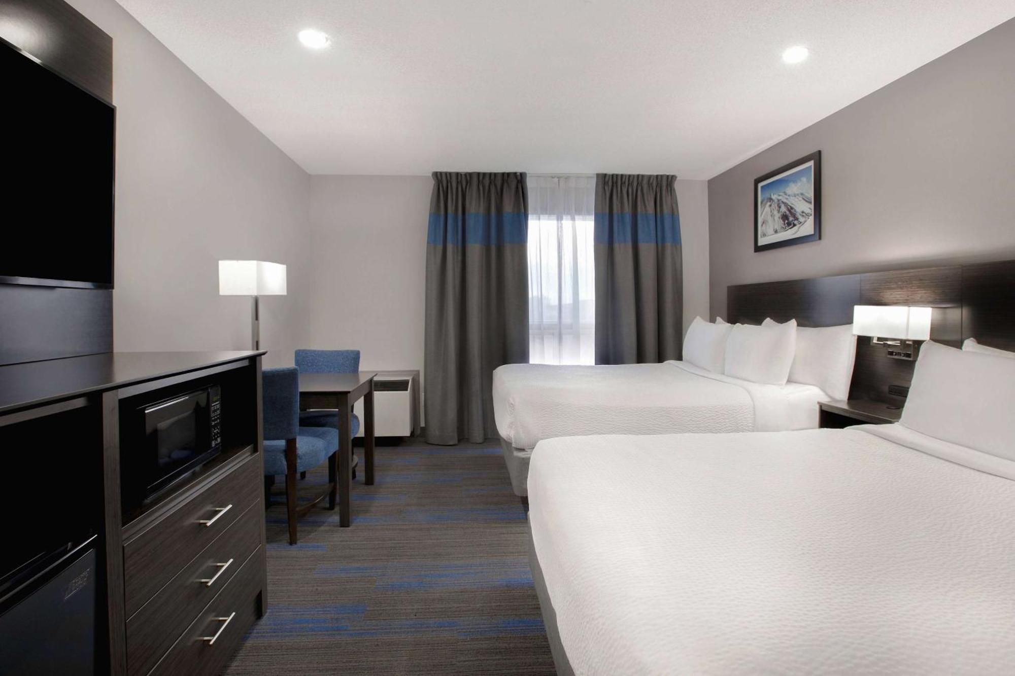 Days Inn By Wyndham แบร์รี ภายนอก รูปภาพ