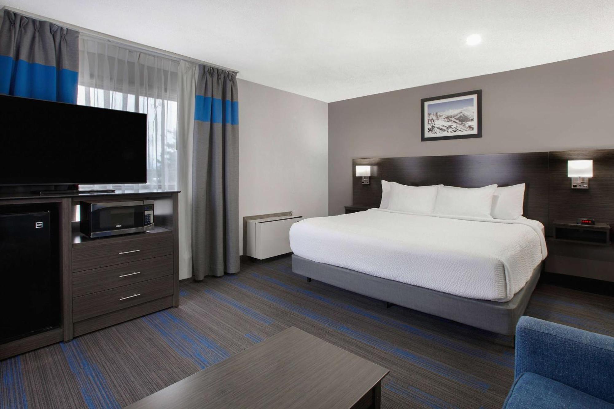 Days Inn By Wyndham แบร์รี ภายนอก รูปภาพ